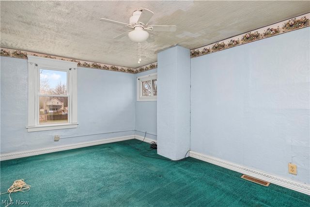 255 E 42nd Street, Lorain, OH 44052