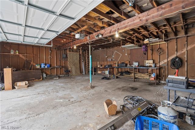 255 E 42nd Street, Lorain, OH 44052