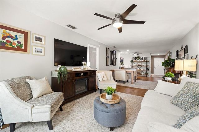 4140 PASSPORT LANE 204, New Port Richey, FL 34653