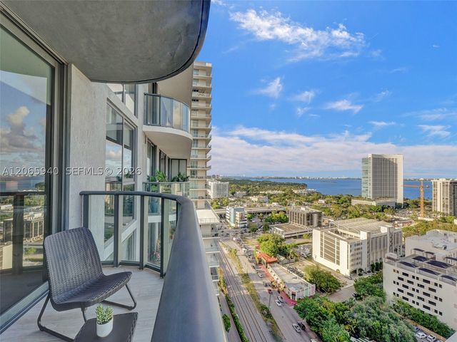 121 NE 34th St 2106A, Miami, FL 33137