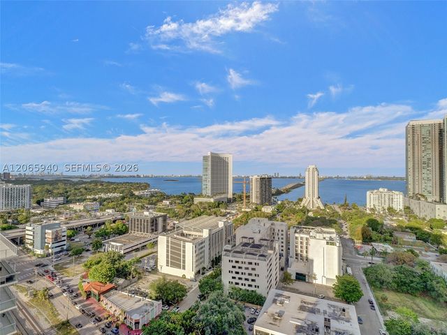 121 NE 34th St 2106A, Miami, FL 33137
