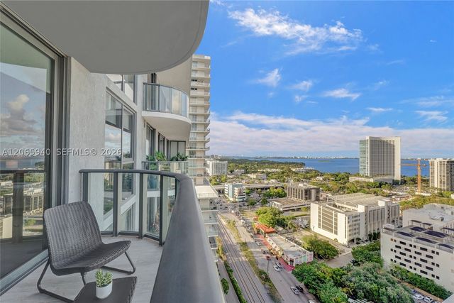121 NE 34th St 2106A, Miami, FL 33137