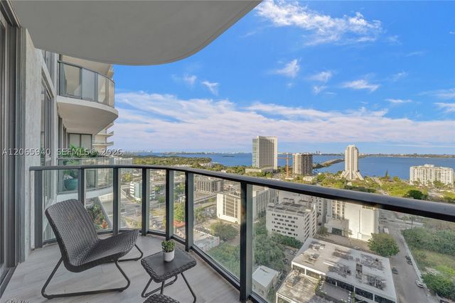 121 NE 34th St 2106A, Miami, FL 33137