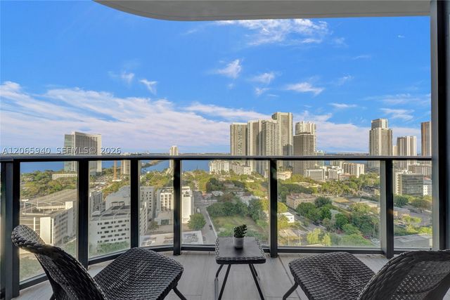 121 NE 34th St 2106A, Miami, FL 33137