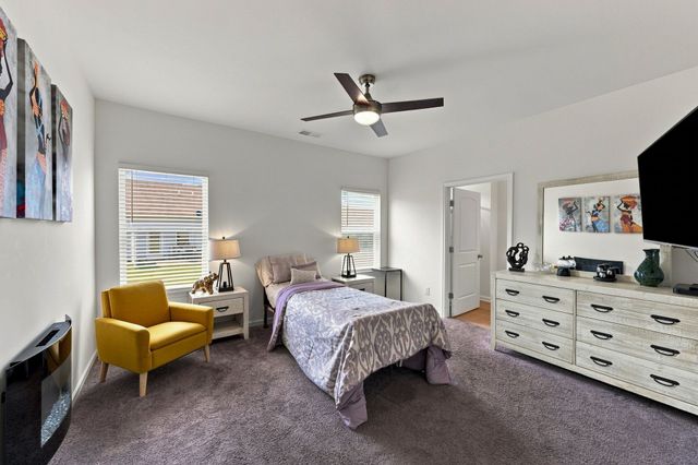 920 Millstream Dr, Nashville, TN 37218