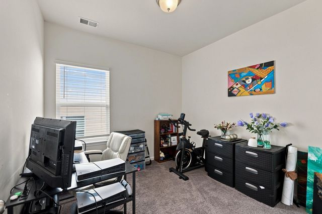 920 Millstream Dr, Nashville, TN 37218