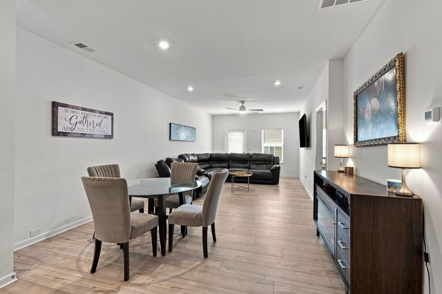 920 Millstream Dr, Nashville, TN 37218