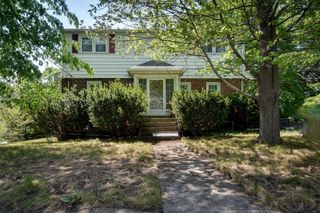 23 River Park St., Needham, MA 02494