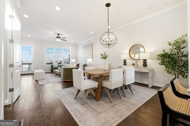 318 Lantana Lane, Woodstock, GA 30188