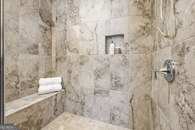 318 Lantana Lane, Woodstock, GA 30188