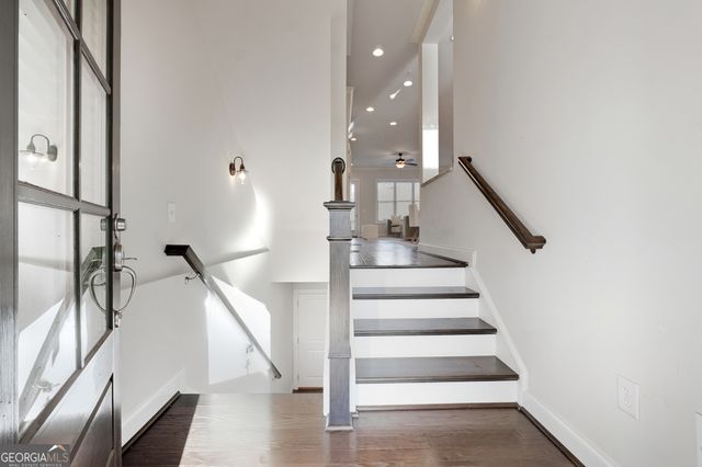 318 Lantana Lane, Woodstock, GA 30188