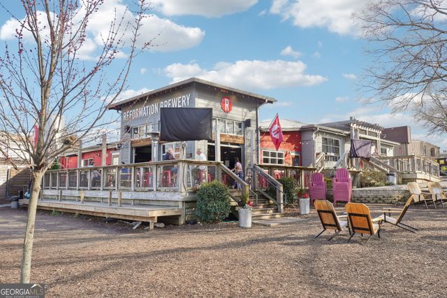 318 Lantana Lane, Woodstock, GA 30188