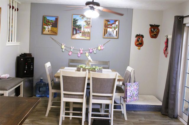 2316 Woodland Park Drive 15, Houston, TX 77077