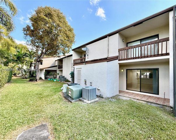 10060 NW 41st St 55-5, Doral, FL 33178