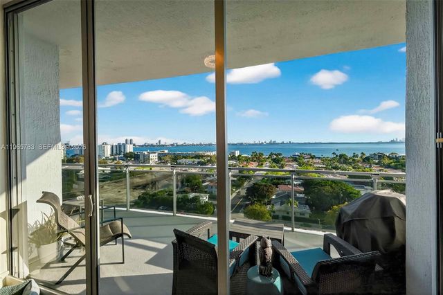 7901 S Hispanola Ave 1008, North Bay Village, FL 33141