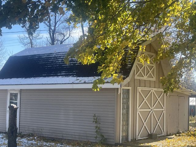 136 North Street, Tracy, MN 56175