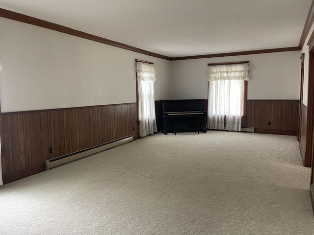 136 North Street, Tracy, MN 56175