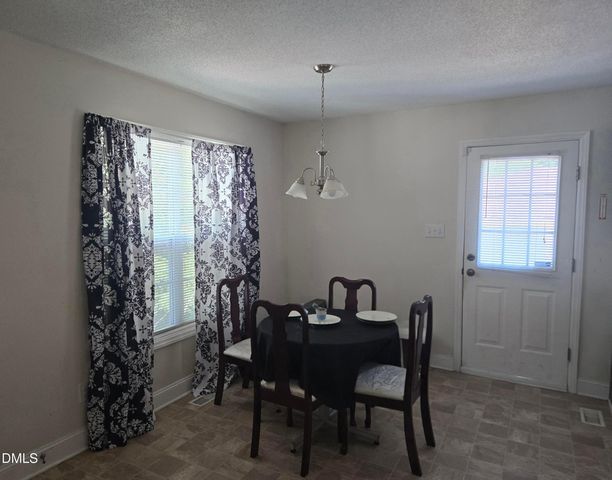 2207 N Oak Ridge Boulevard, Durham, NC 27707