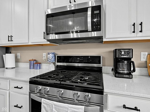3352 Preakness Street, Whitestown, IN 46075