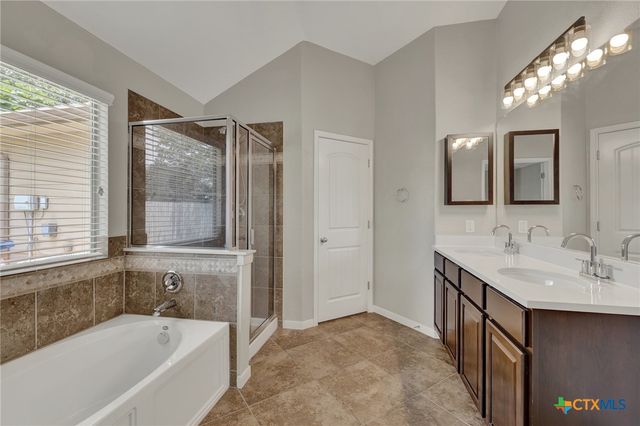 846 Madison Avenue, New Braunfels, TX 78130