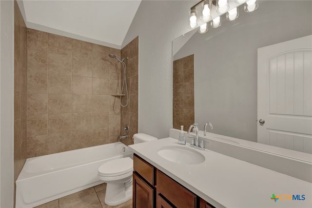846 Madison Avenue, New Braunfels, TX 78130