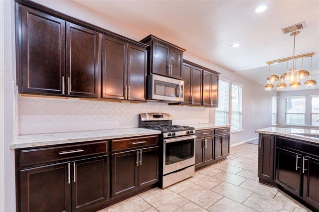 13910 Merganser Drive, Houston, TX 77047