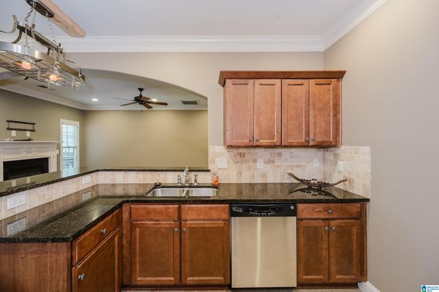 3076 EAGLE RIDGE LANE, Birmingham, AL 35242