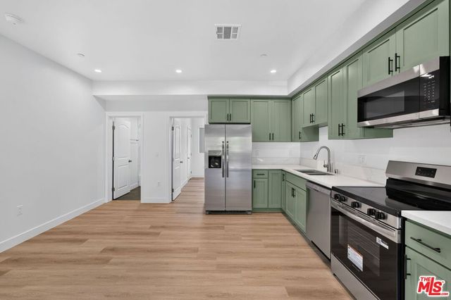 1424 Pleasant Avenue, Los Angeles, CA 90033