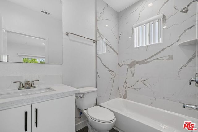1424 Pleasant Avenue, Los Angeles, CA 90033