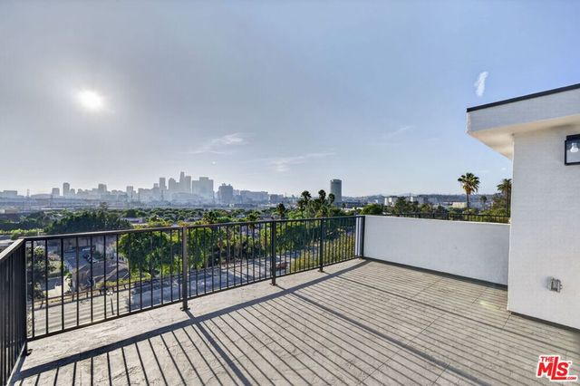 1424 Pleasant Avenue, Los Angeles, CA 90033