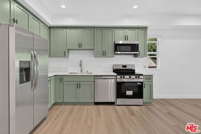 1424 Pleasant Avenue, Los Angeles, CA 90033