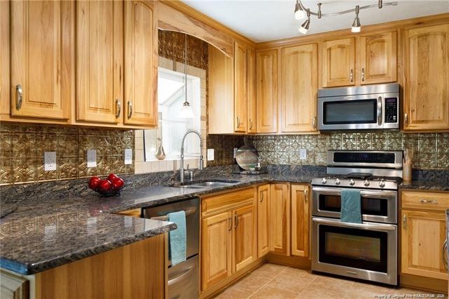 2008 Greendale Drive, Fayetteville, NC 28304