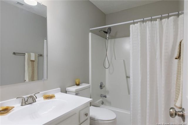 2008 Greendale Drive, Fayetteville, NC 28304