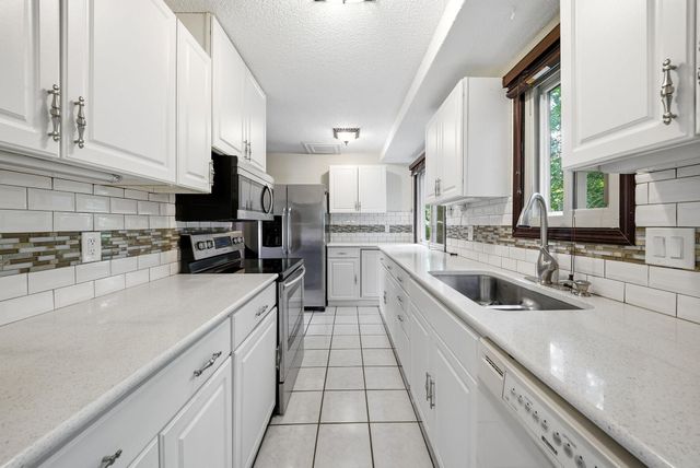 2103 Marquis Road, Golden Valley, MN 55427