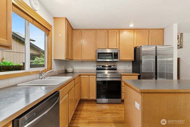 1811 53rd Loop SE, Olympia, WA 98501