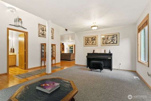 1811 53rd Loop SE, Olympia, WA 98501