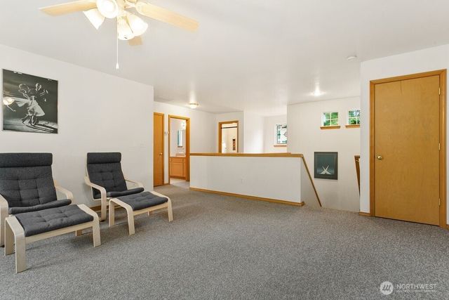 1811 53rd Loop SE, Olympia, WA 98501