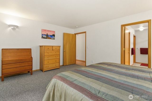 1811 53rd Loop SE, Olympia, WA 98501