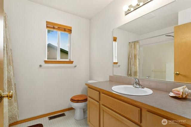 1811 53rd Loop SE, Olympia, WA 98501