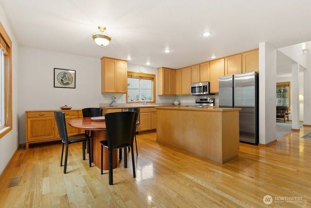 1811 53rd Loop SE, Olympia, WA 98501