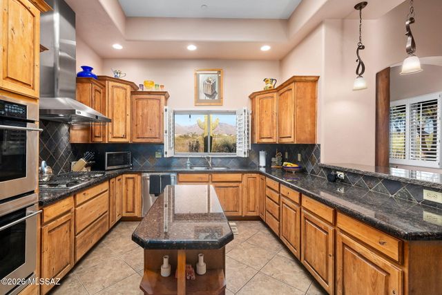 6020 N San Joaquin Avenue, Tucson, AZ 85741