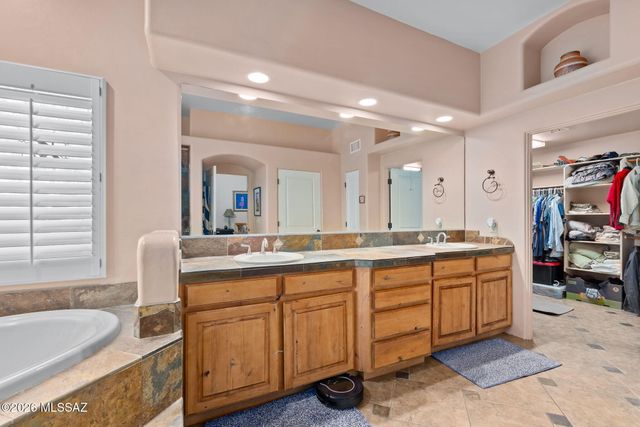 6020 N San Joaquin Avenue, Tucson, AZ 85741