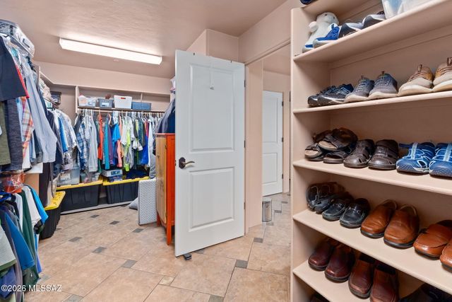 6020 N San Joaquin Avenue, Tucson, AZ 85741