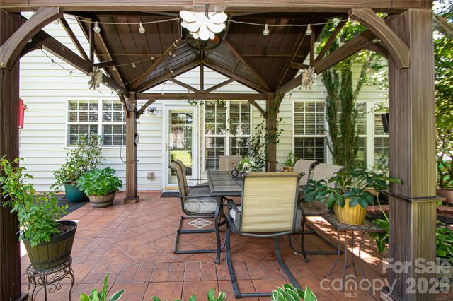 14114 Eldon Drive, Charlotte, NC 28277