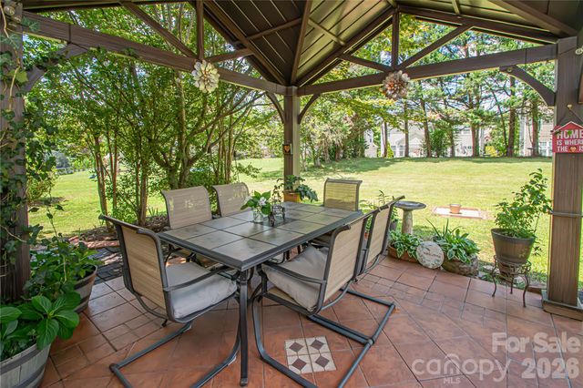 14114 Eldon Drive, Charlotte, NC 28277