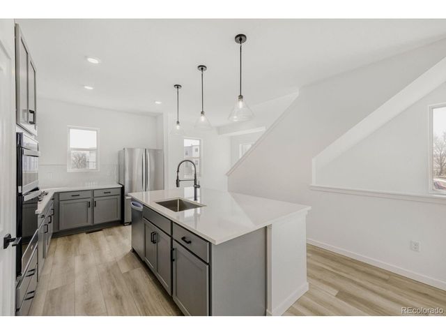 15290 W 68th Pl, Arvada, CO 80007