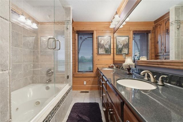 11008 Eldridge Road, Excelsior Springs, MO 64024