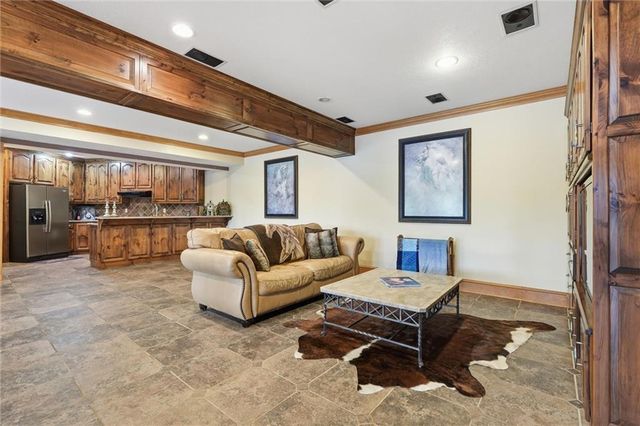 11008 Eldridge Road, Excelsior Springs, MO 64024