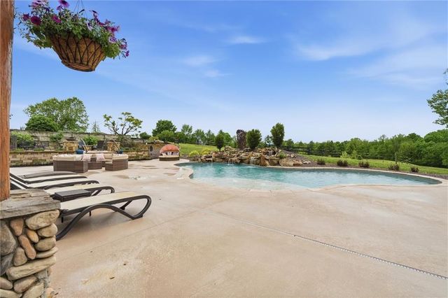 11008 Eldridge Road, Excelsior Springs, MO 64024