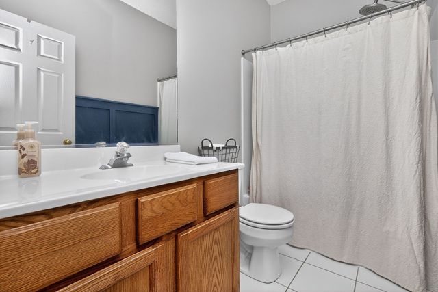 7422 Dakota Circle, West Des Moines, IA 50266